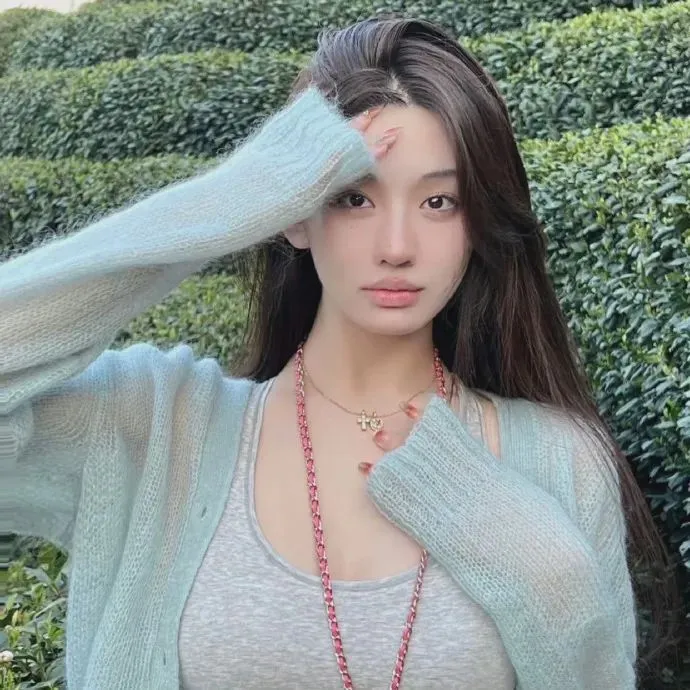 【奇幻纯爱】《哈尔的移动城堡》宫崎骏极致浪漫：在战火中相爱的魔法师与少女，逃避与守护的童话